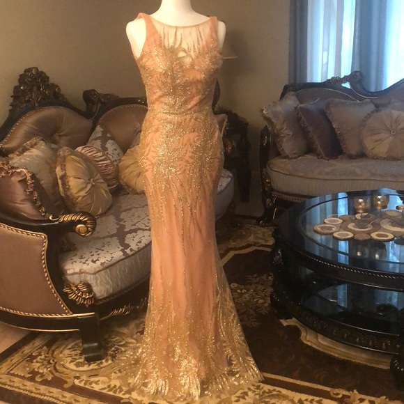 Mignon sleeveless peach and gold prom dress - Picture 3 of 9